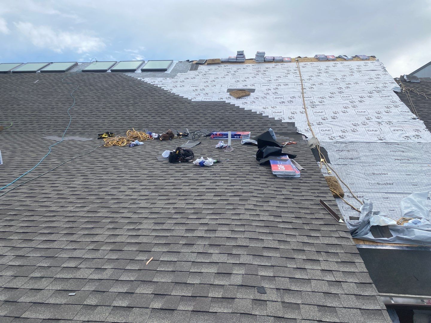Vandervest Harley Davidson Green Bay WI roof being replaced by contracting company Badgerland Restoration & Remodeling
