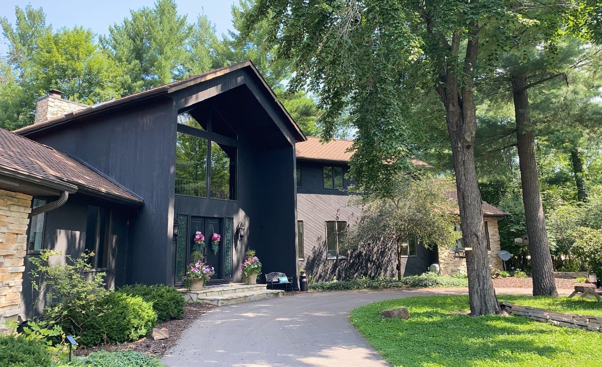Roofing Contractor Wisconsin - GAF Shingles - Certainteed Shingles - Siding Contractor Wisconsin - Home Insurance Claim - Home repairs - Roof Replacement - Badgerland Restoration & Remodeling - New London - Wisconsin Rapids - Stevens Point - Appleton - Plover