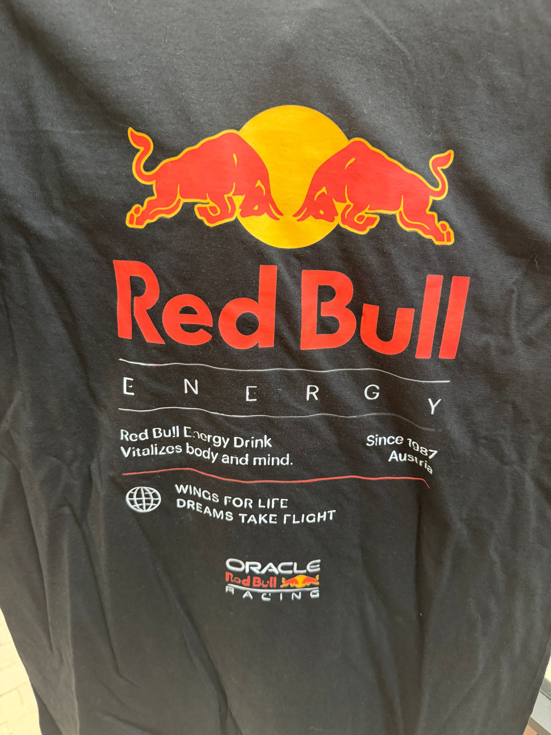 Zwart bedrukte T-shirt met Red Bull-print