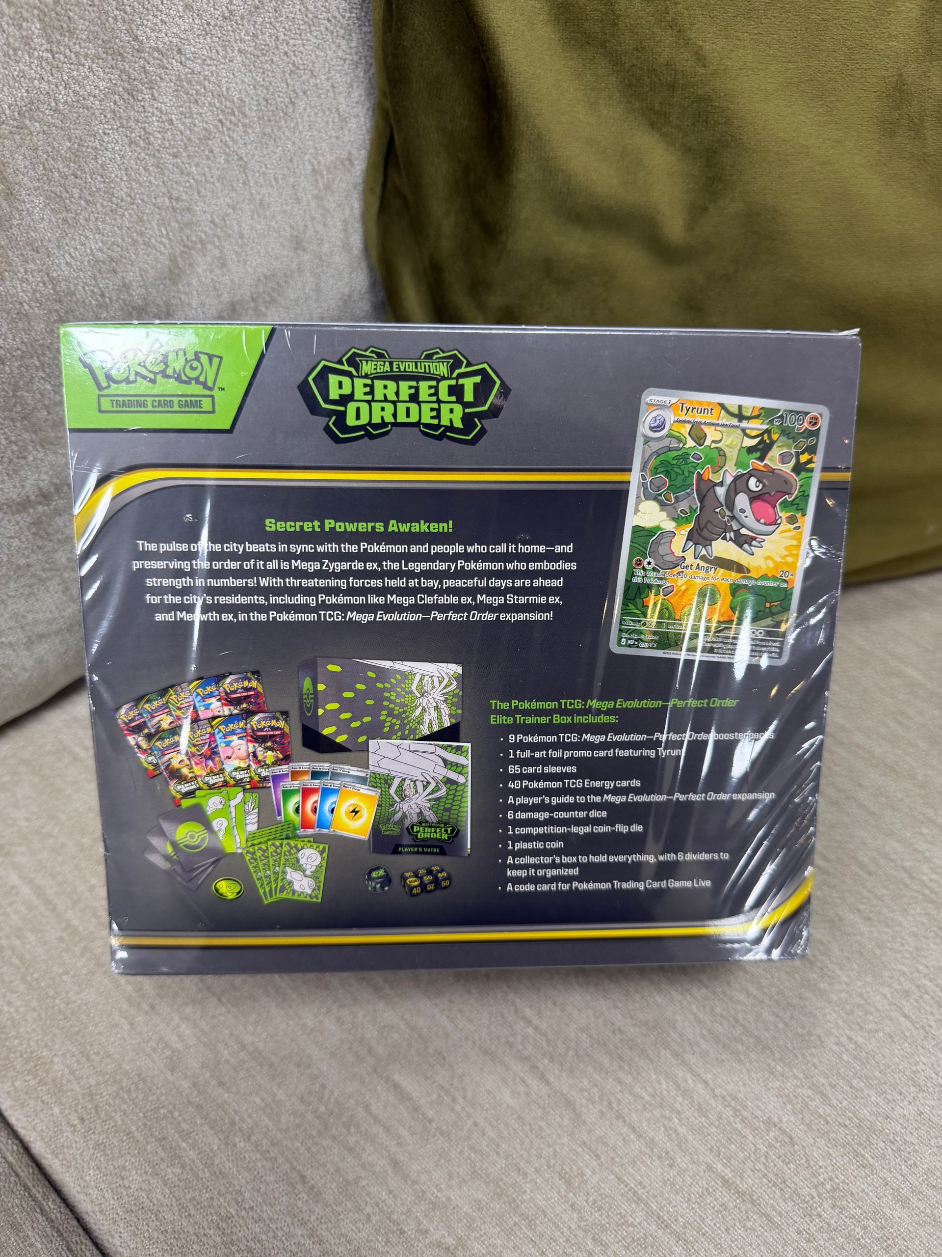 Pokémon Perfect Order Elite Trainer Box