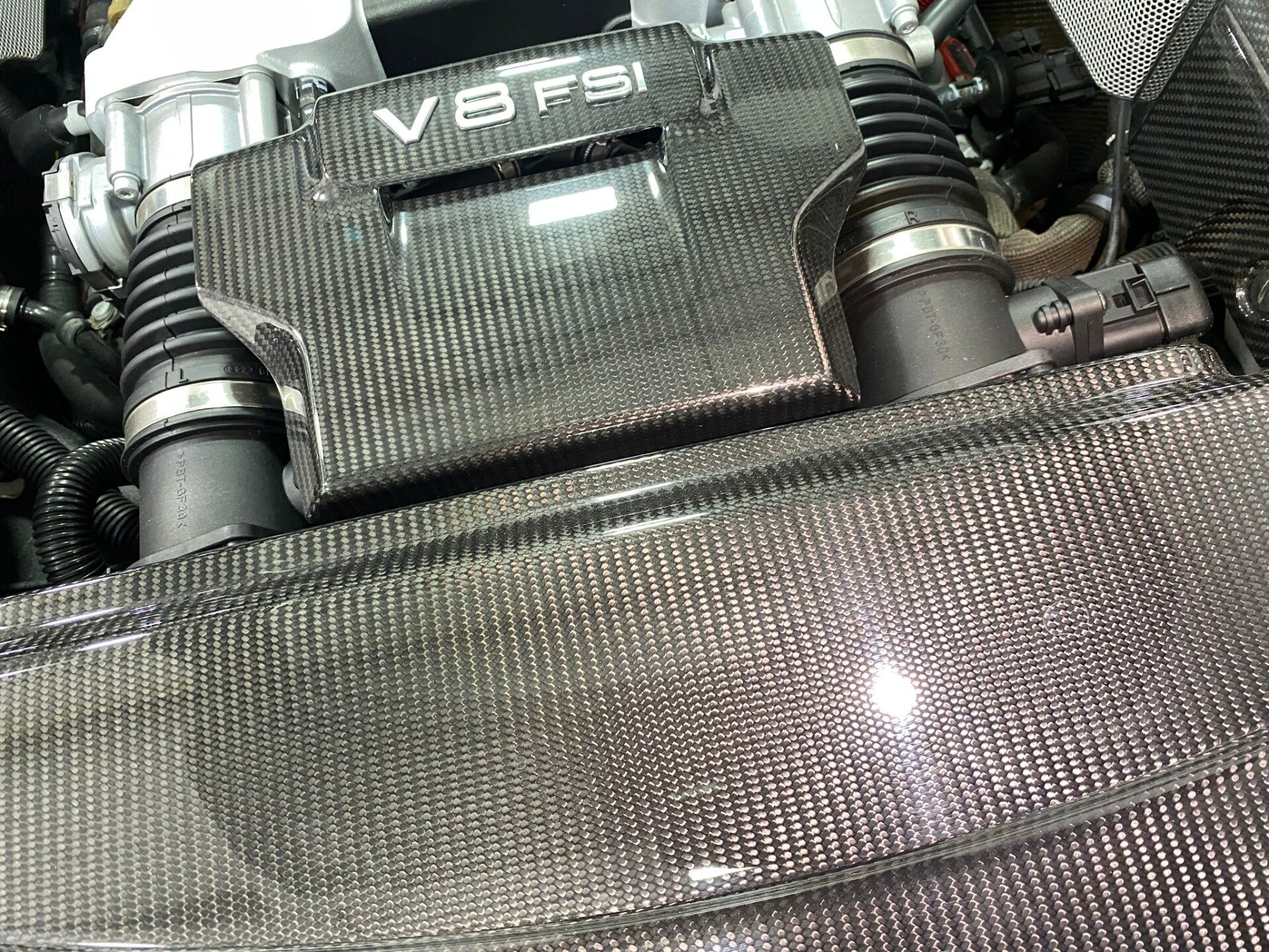 2009 Ibis White Audi R8 Restorative Detail and Protection Package