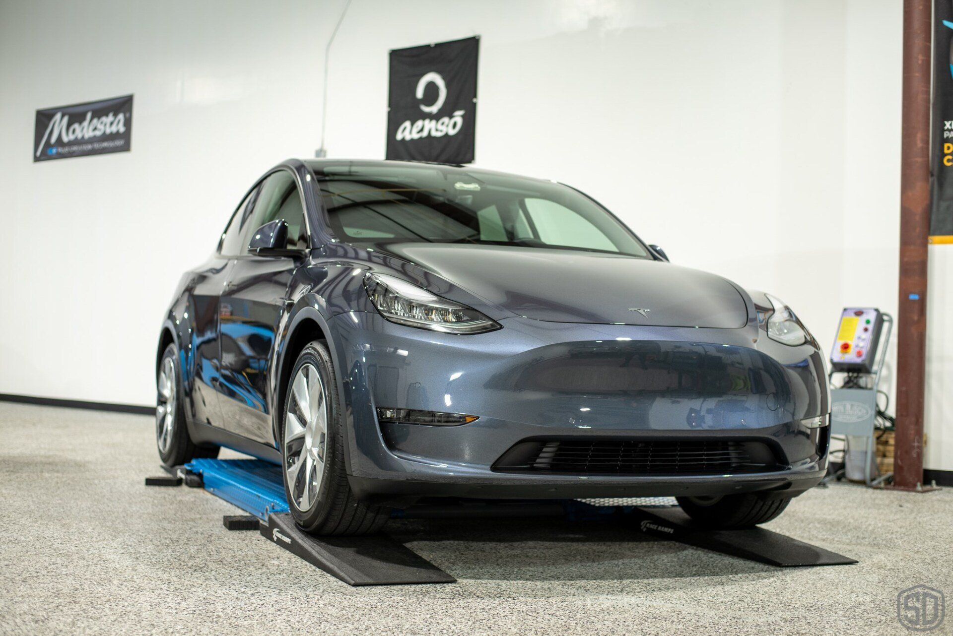 Tesla model Y midnight silver ppf orlando