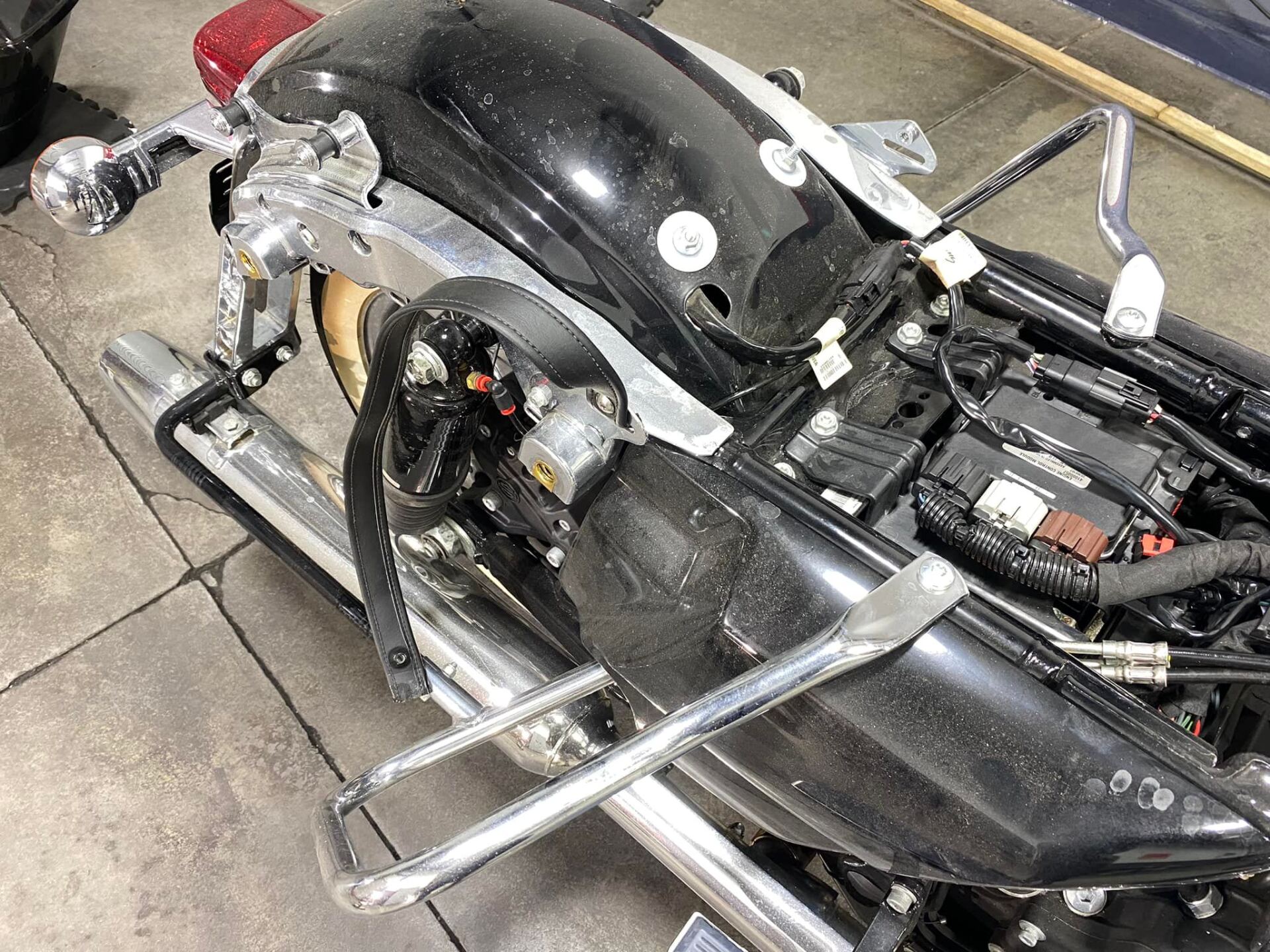 2014 harley davidson road king prepped poliished wrapped and coated close up detail orlando Florida