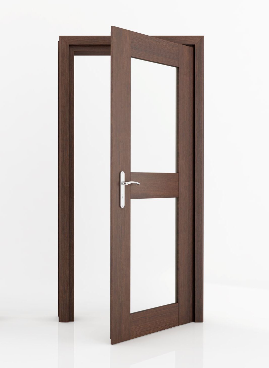 Una porta di legno con un pannello di vetro è aperta su uno sfondo bianco.
