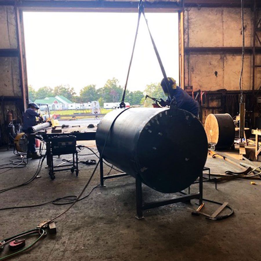 worker doing welding