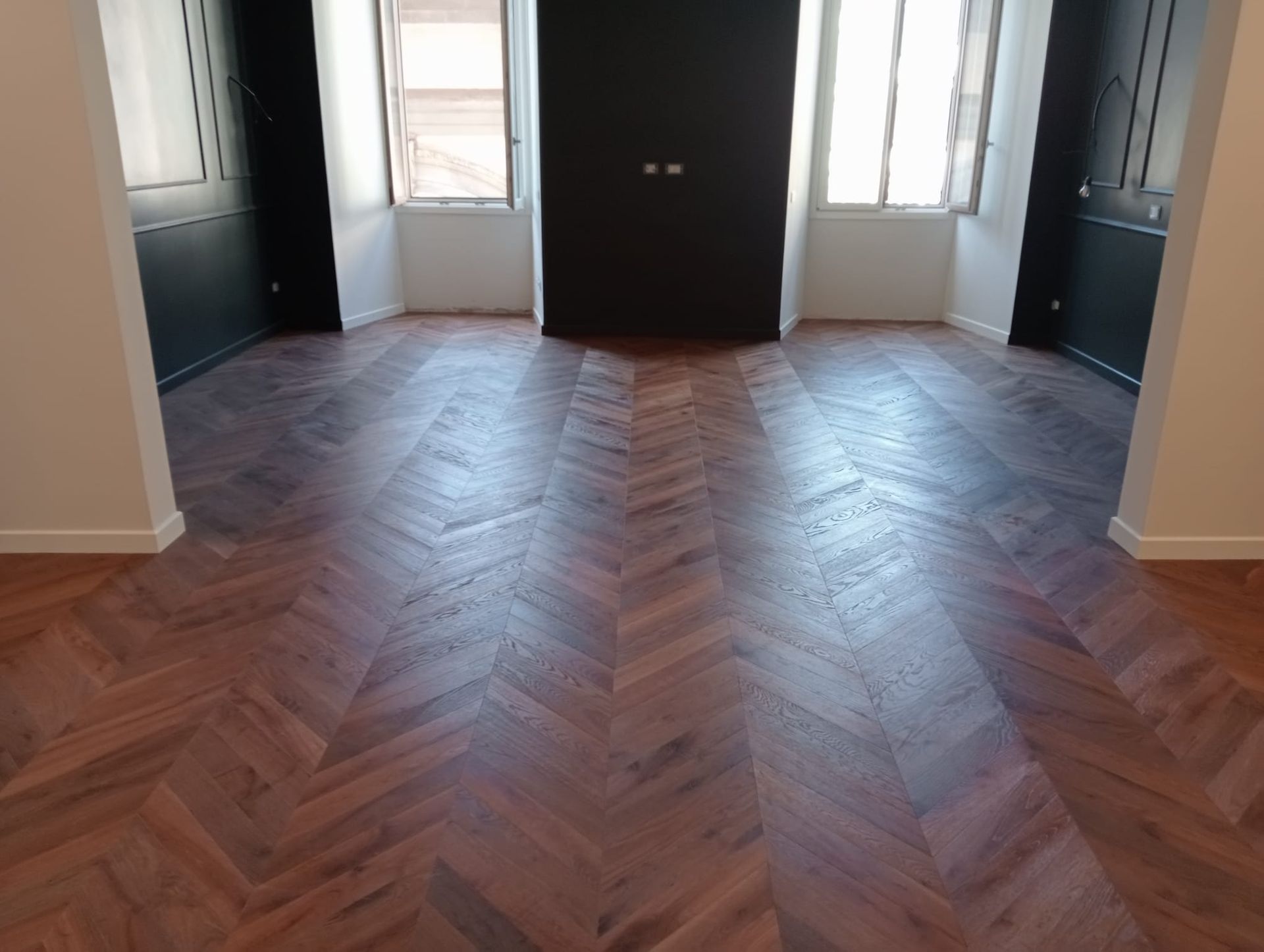 Pavimento in legno a spina di pesce