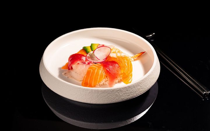Sashimi con riso