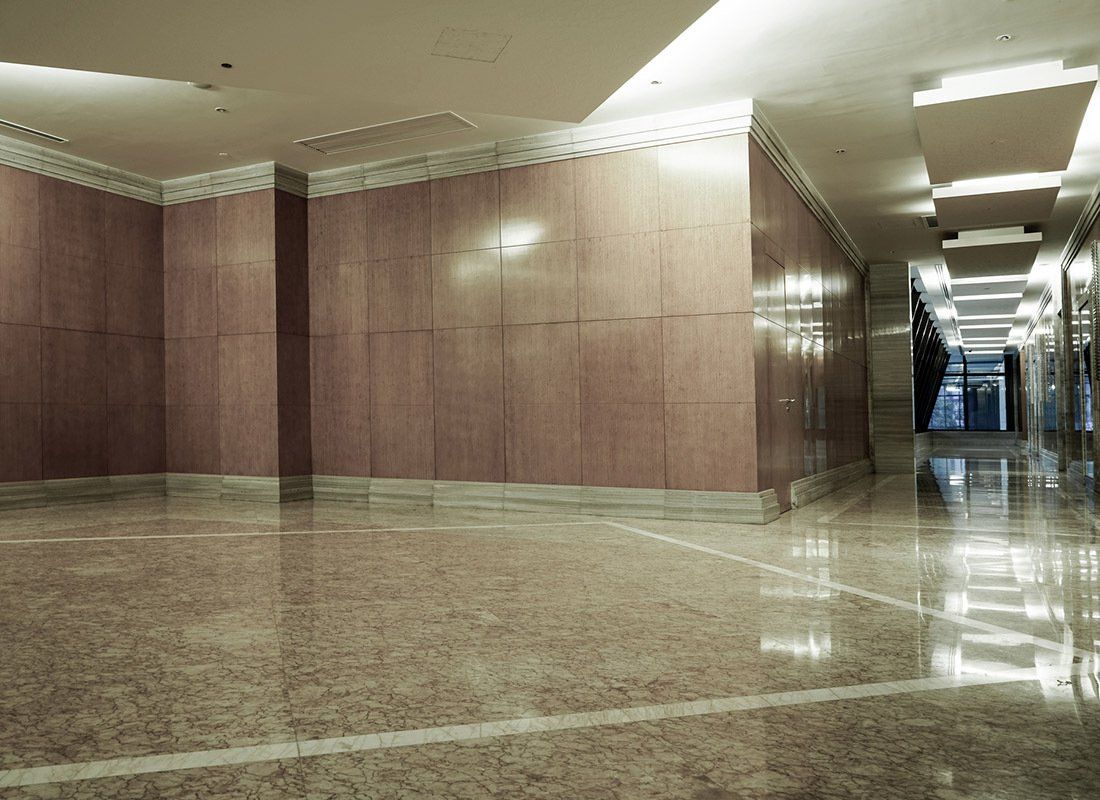 commercial-flooring-hallway