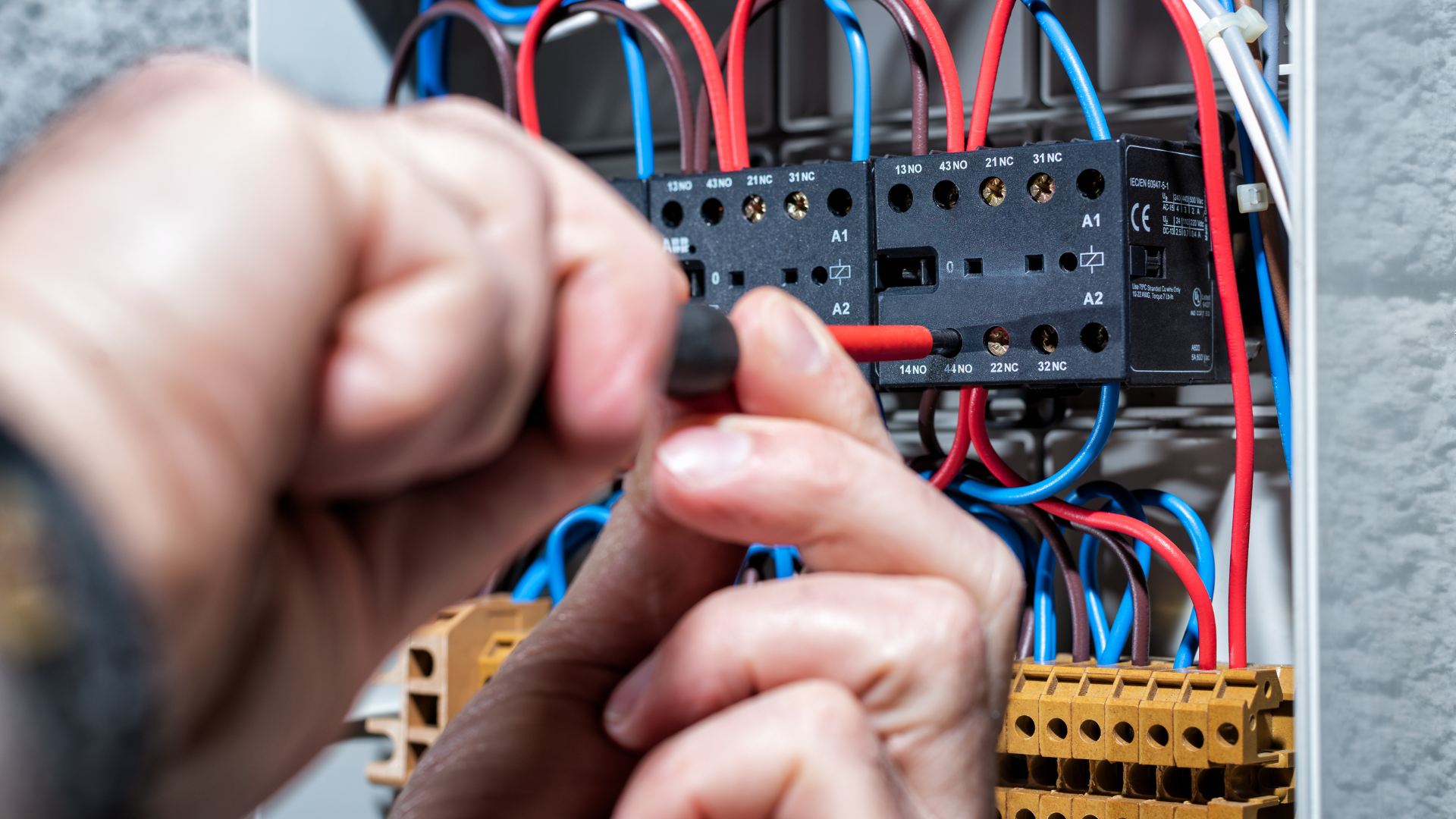Commercial Electrical Services | Philadelphia, PA | Electrical Wizardry