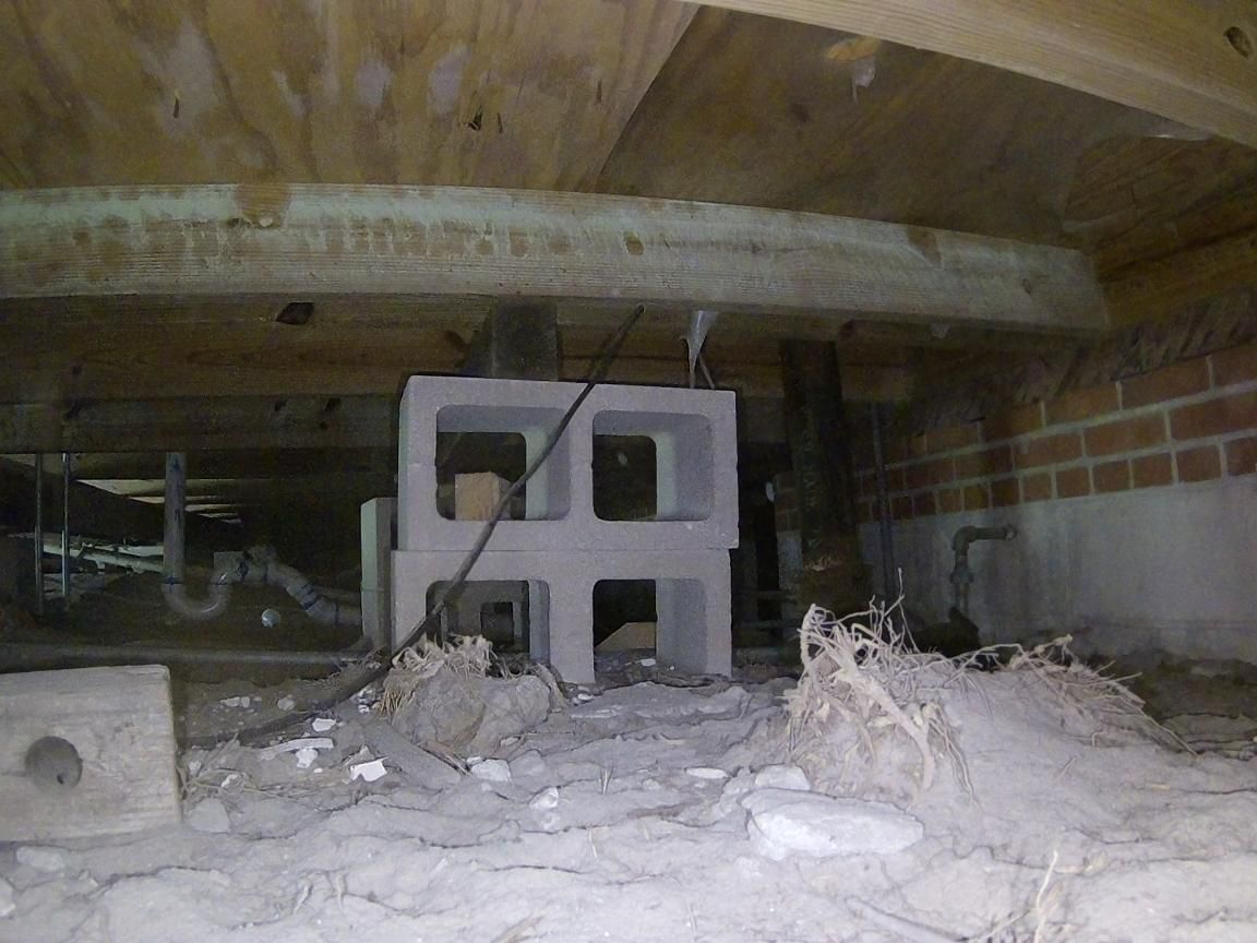 Pier and foundation support inspected on a manufactured home in Florida