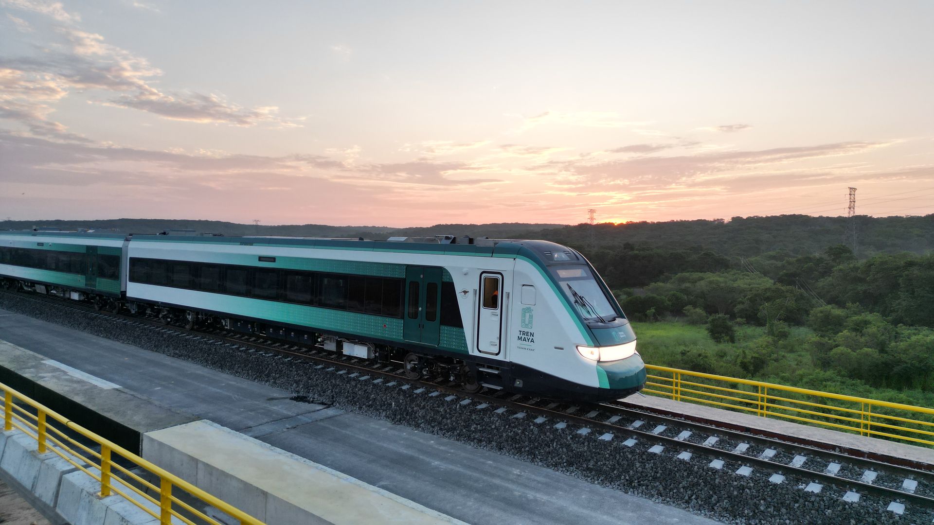 🚆 El Tren Maya: Una Nueva Forma de Explorar el Mundo Maya