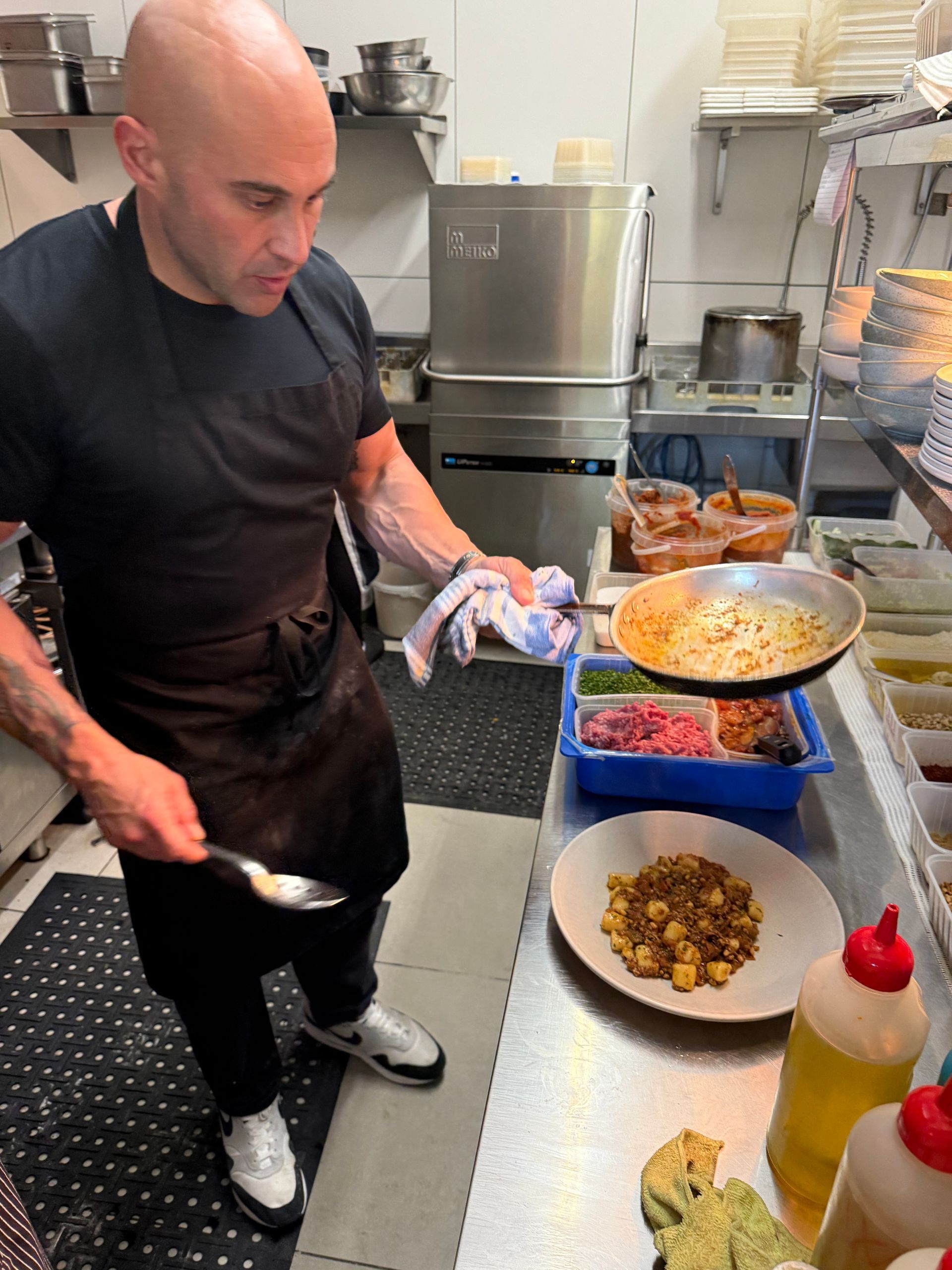Chef cooking pasta