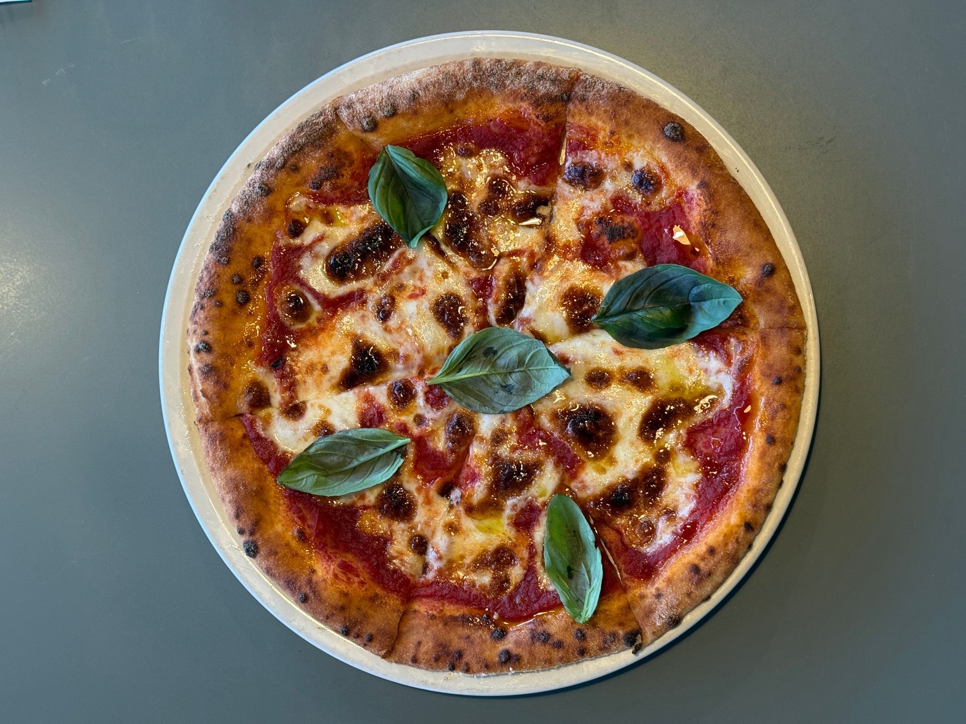 what is neapolitan pizza