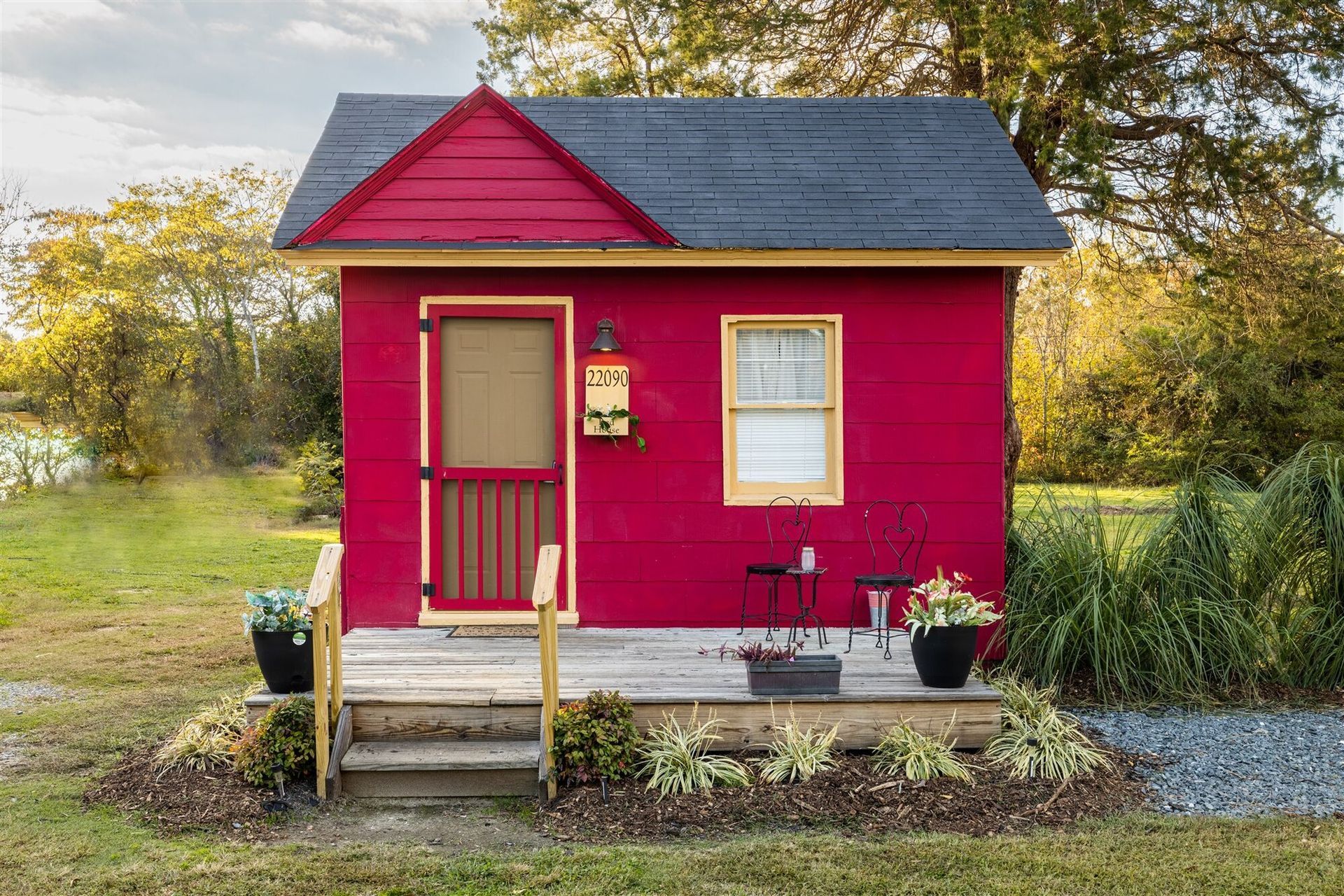 red-house-tiny-home