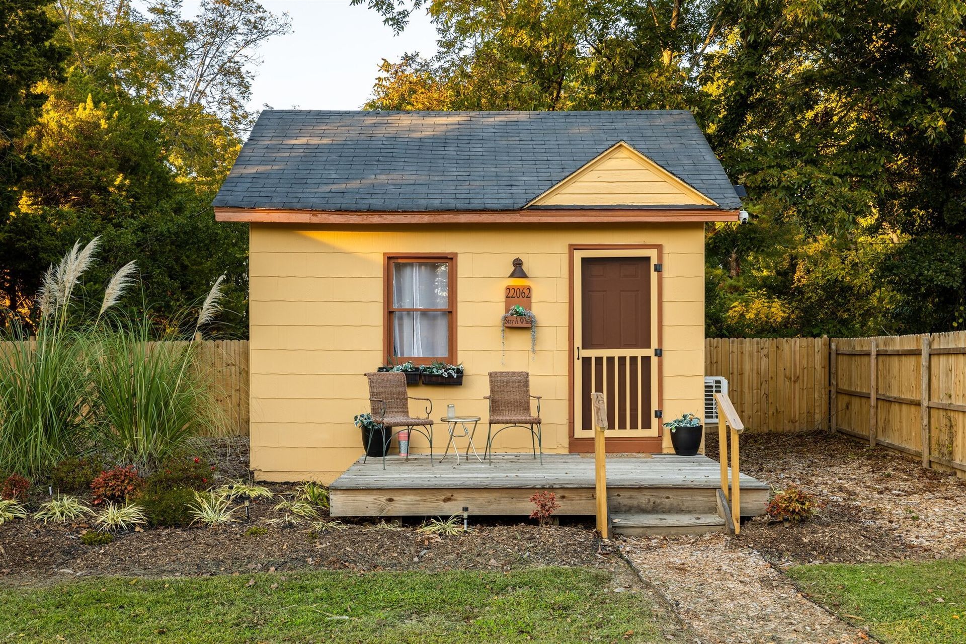 stay-awhile-tiny-home