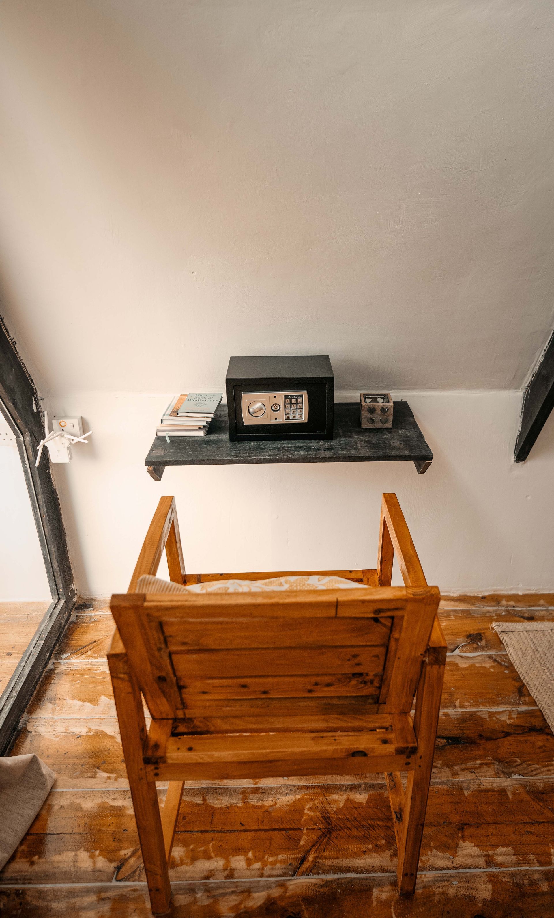 Desk in the large cabin