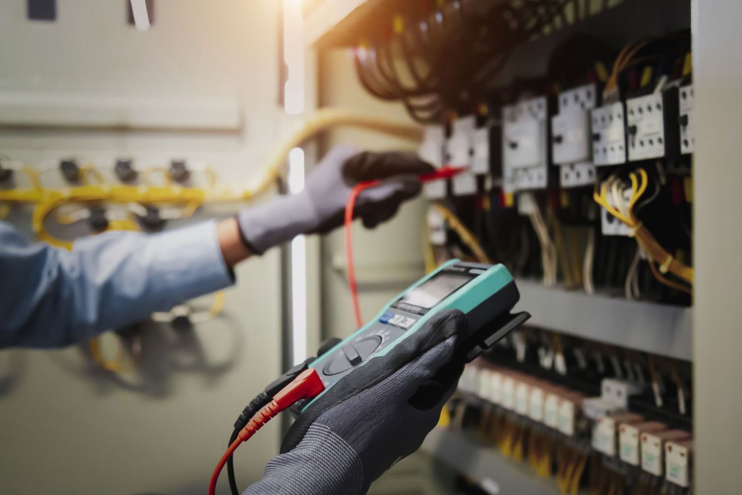 PROGETTAZIONE 
impianti elettrici