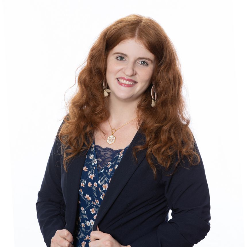 Photo of Erin Perry