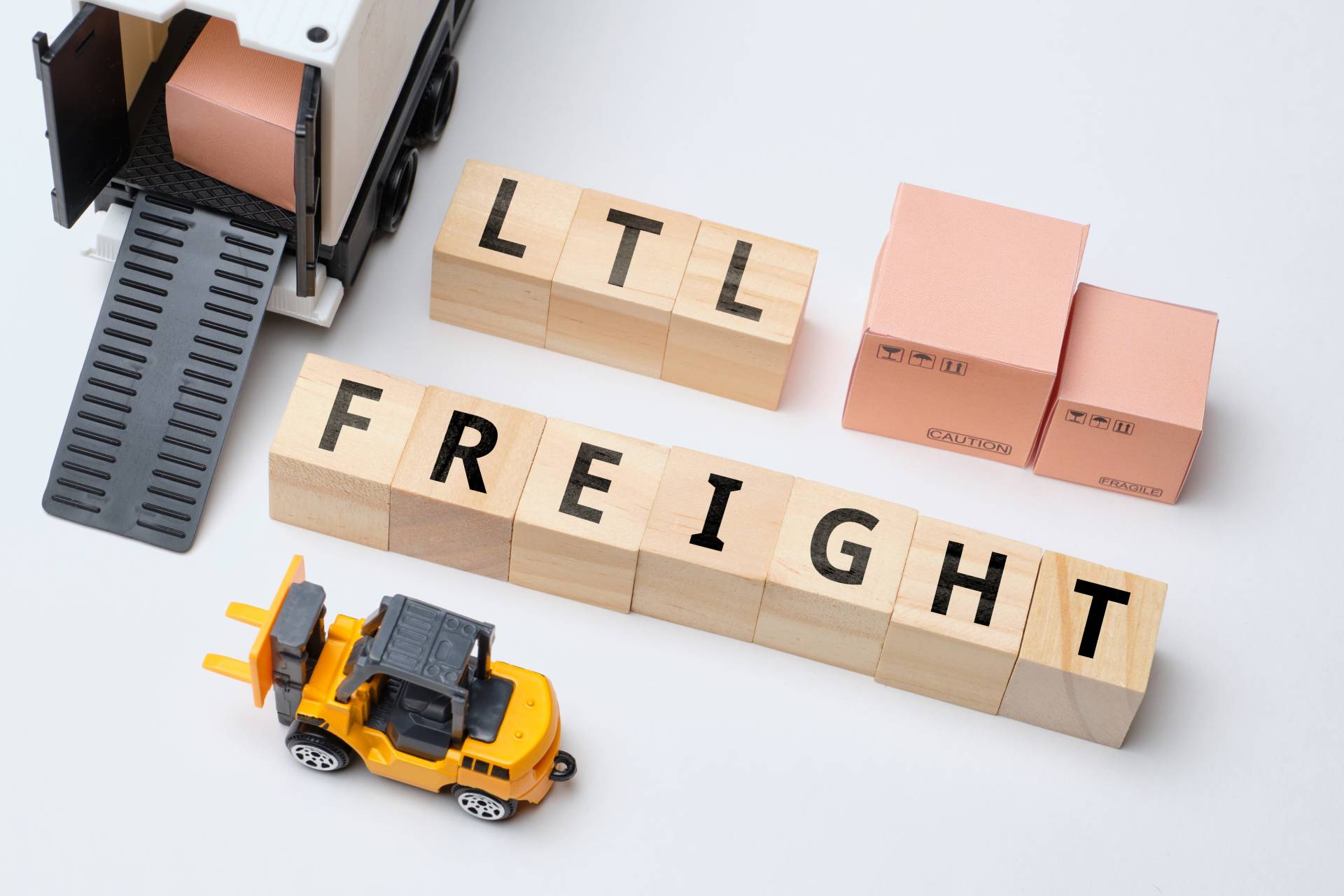 C & S Transportation trucking, LTL trucking and freight