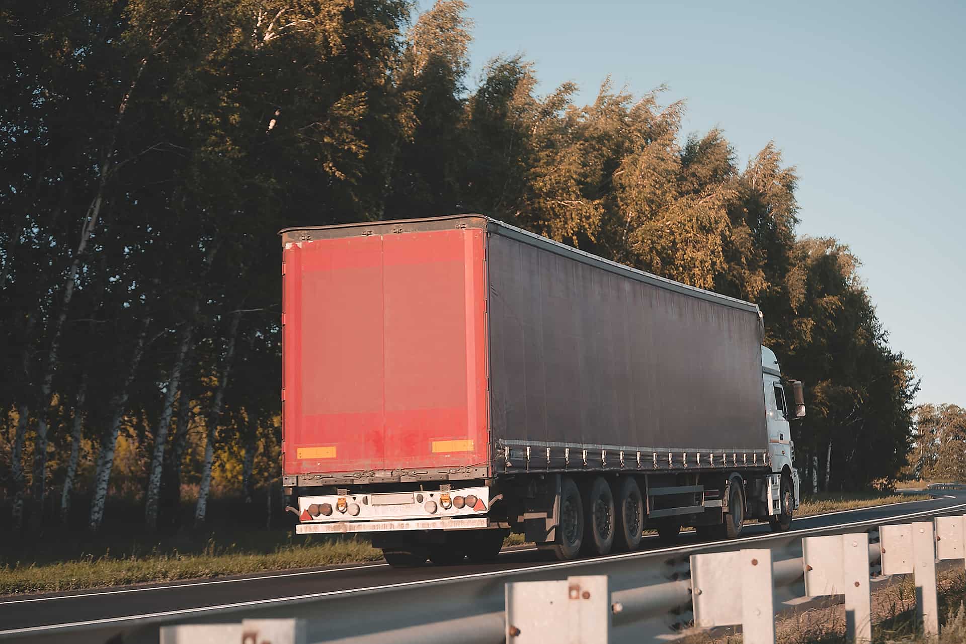 LTL freight near Nicholasville, Kentucky (KY) with lower carbon footprint, reduced costs, and more.