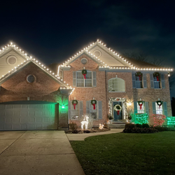 Personalized holiday lighting in Palatine, IL.