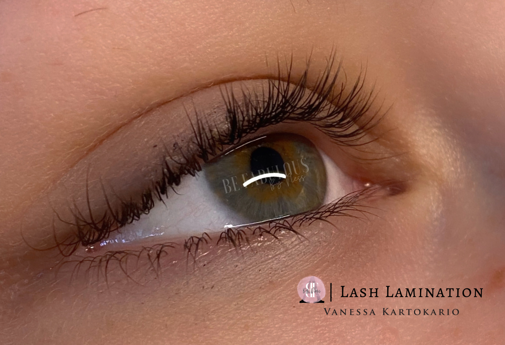 Lash lamination: voor een wimper lift behandeling 
