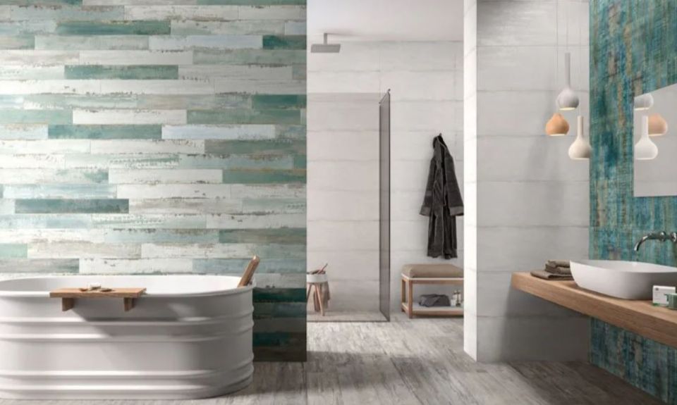 Naxos line Bathroom