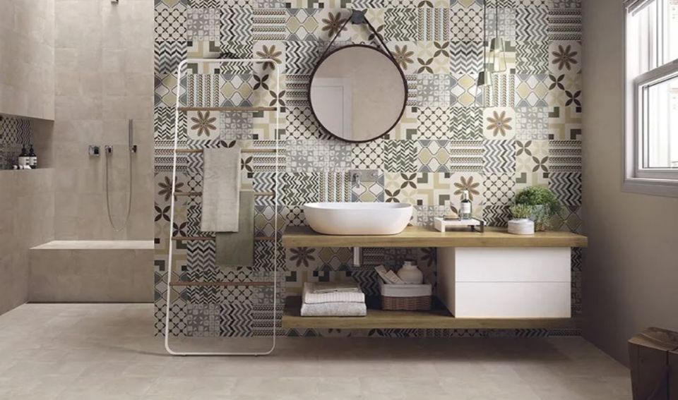 Emilgroup ceramics and washbasi