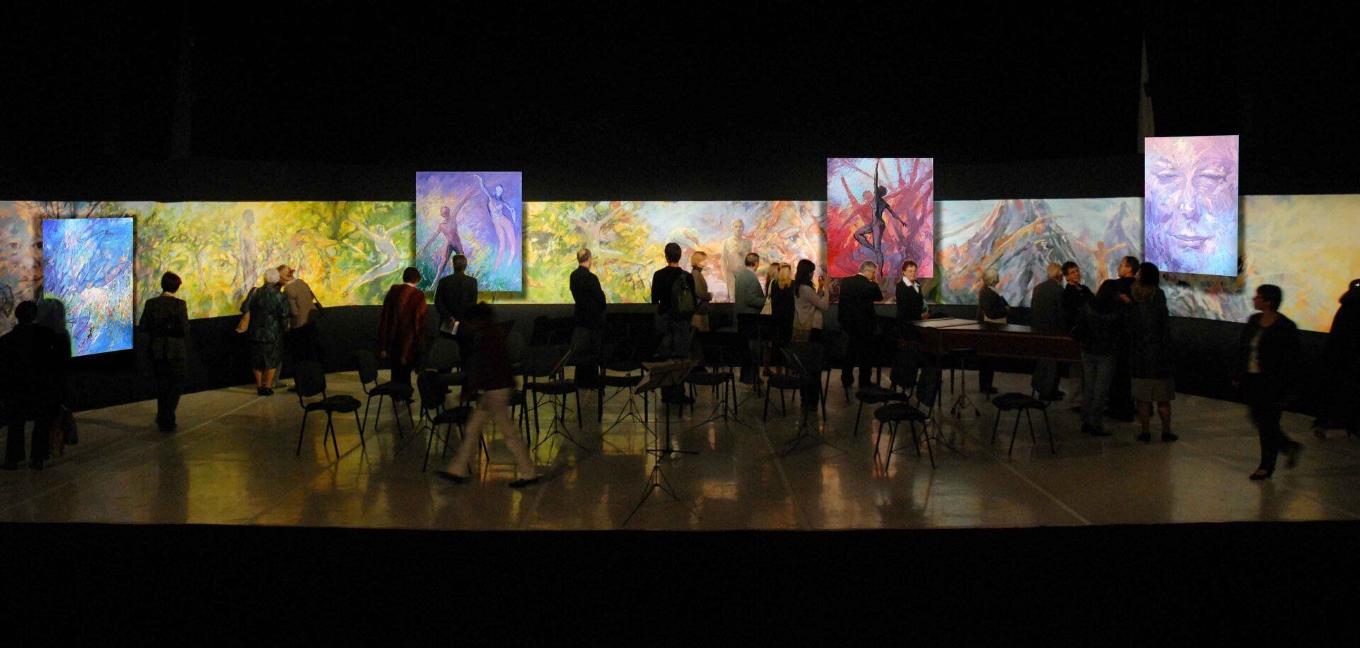 painting to Astor Piazzolla's Four Seasons tango music on stage on top of Vivaldi Four Seasons by Mariusz Kaldowski