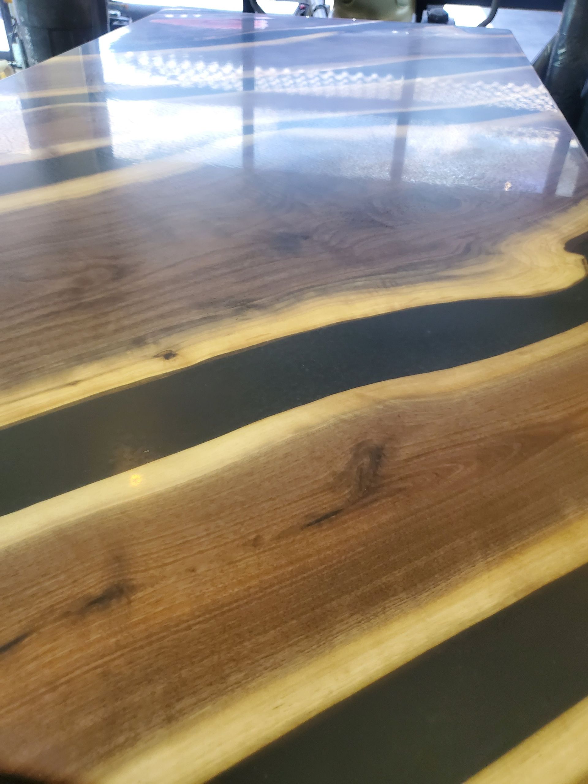 UCWoods Custom table