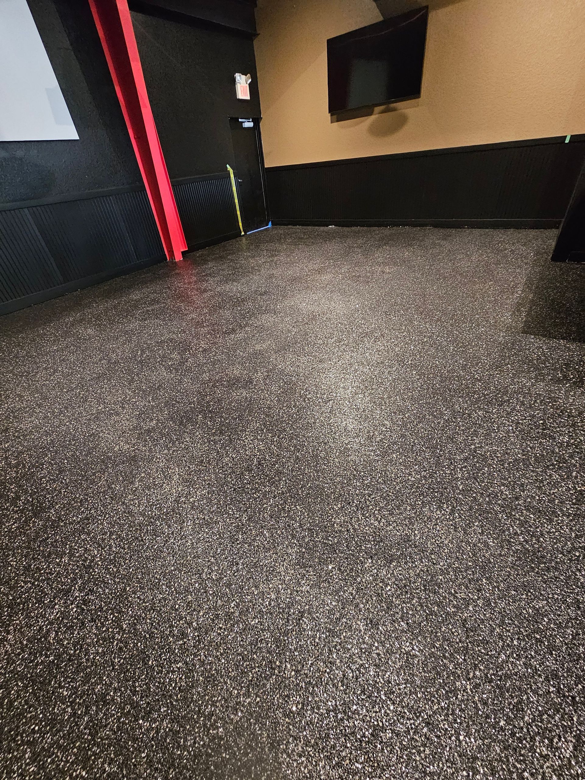 UC Woods Flake Floors