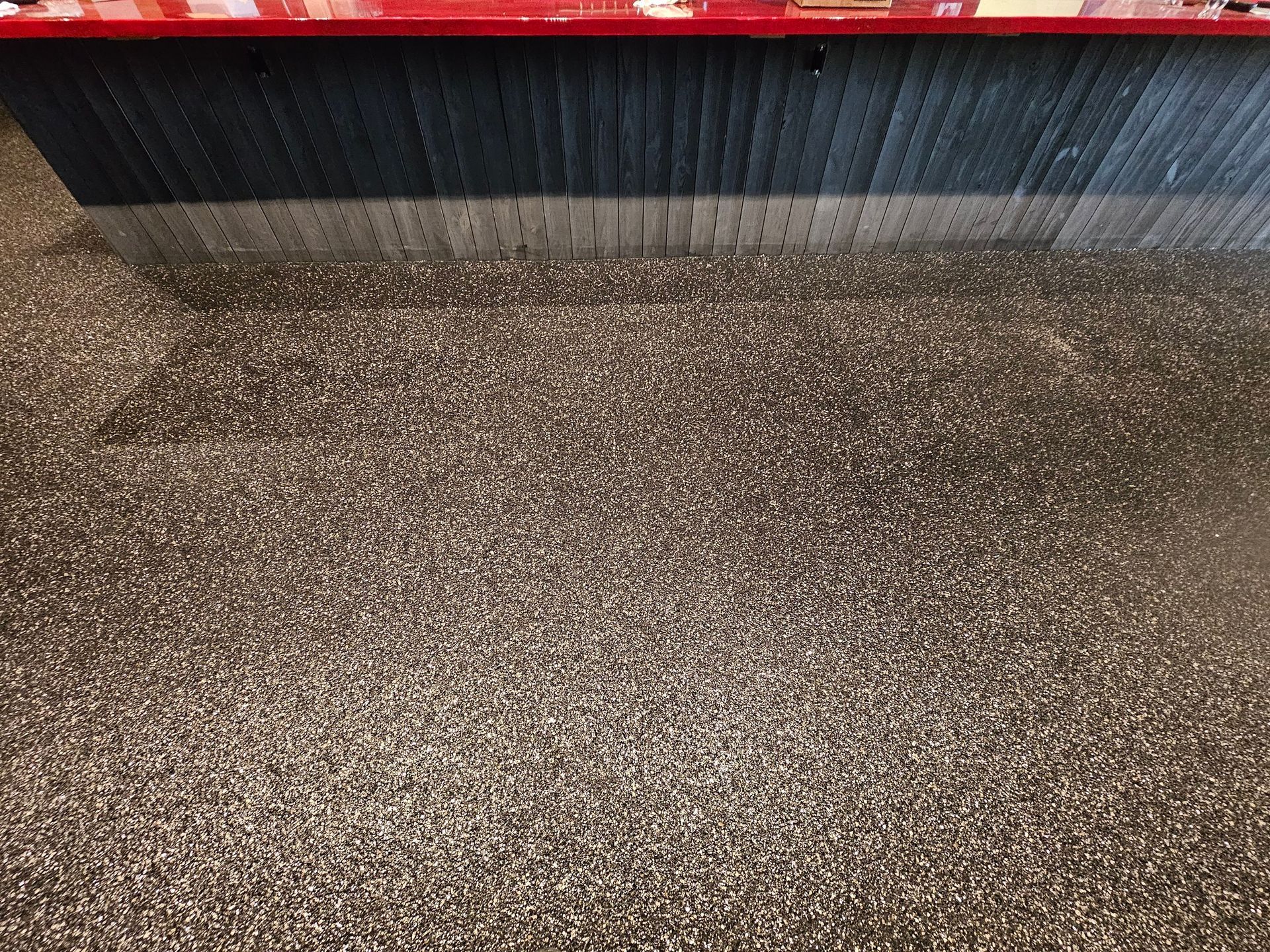 UC Woods Flake Floors