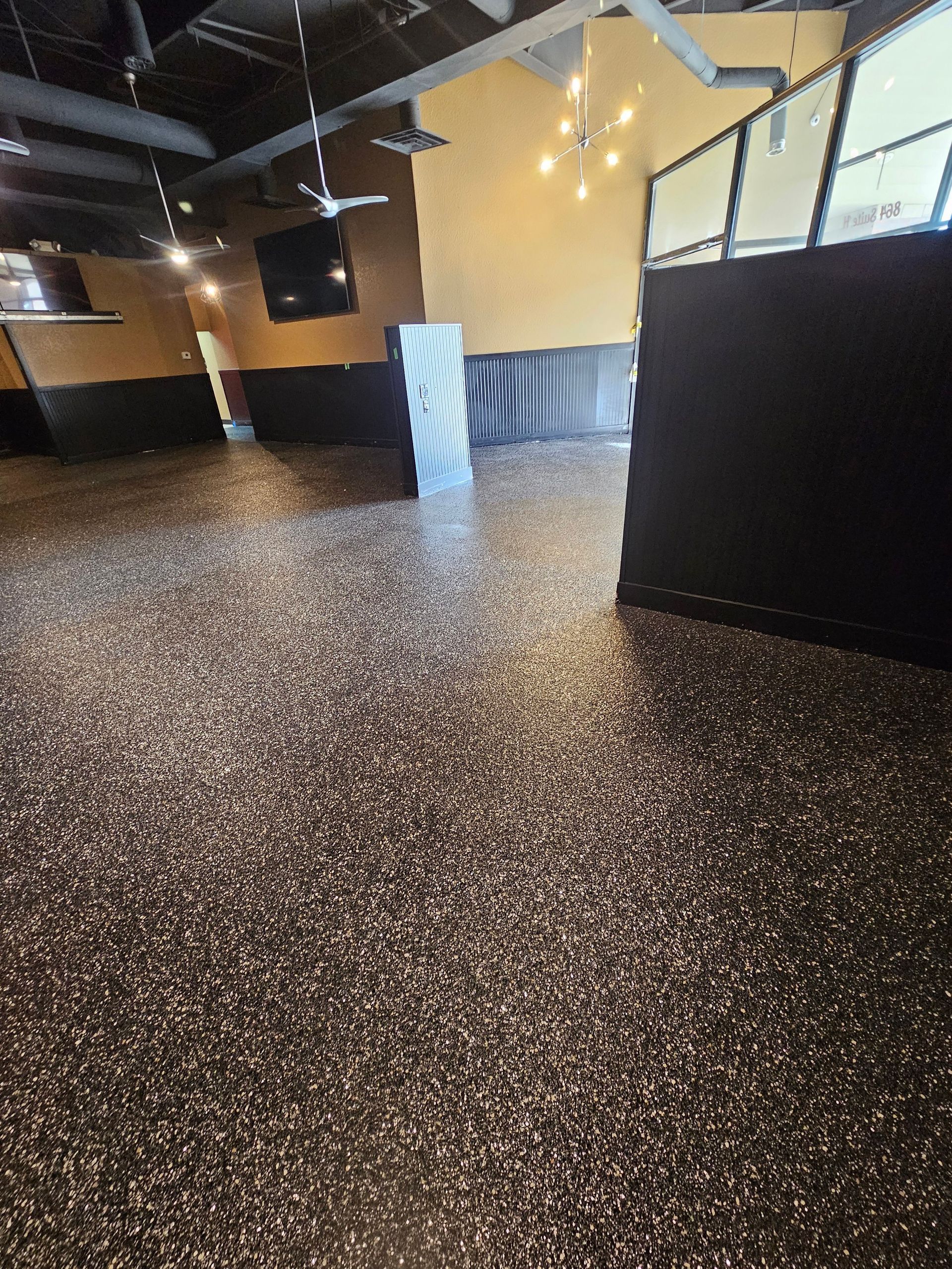 UC Woods Flake Floors
