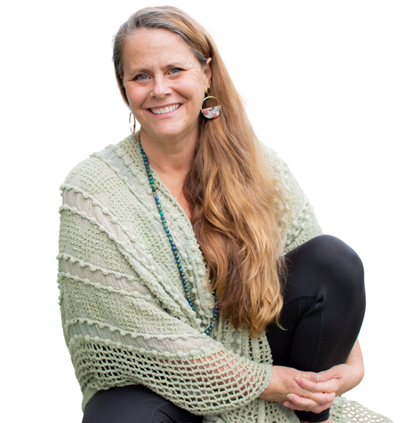 Bethanie Meredith
Founder & Certified Yoga Instructor, H.A.T.H.A Ember Business Workshop Presenter.