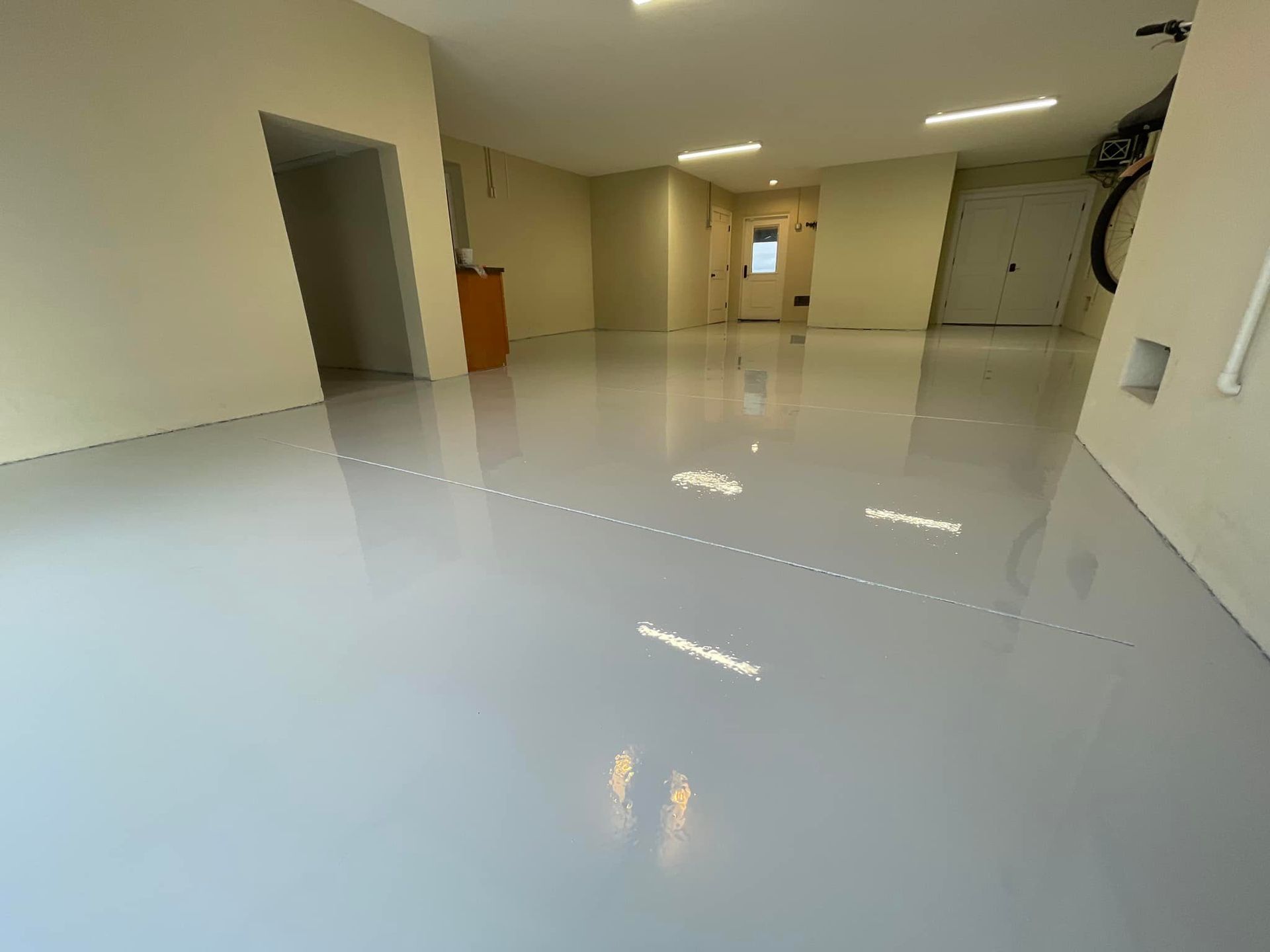 Protective Floor Coatings in St. Petersburg, FL 