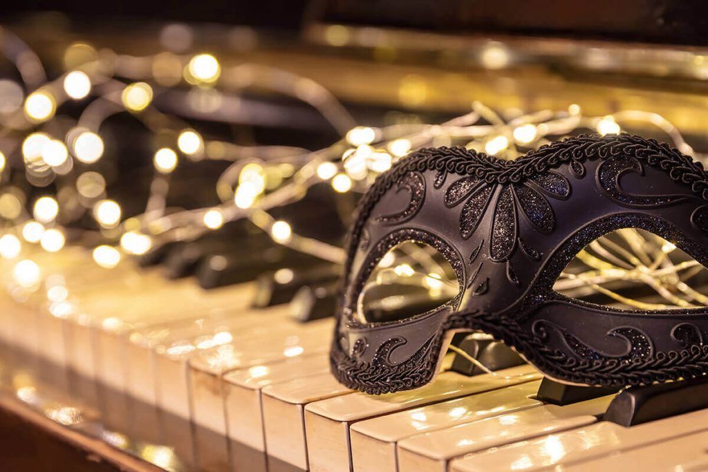 Venice Carnival balls and masked parties