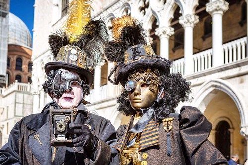 venetian-carnival-masks-venice-venice-tours