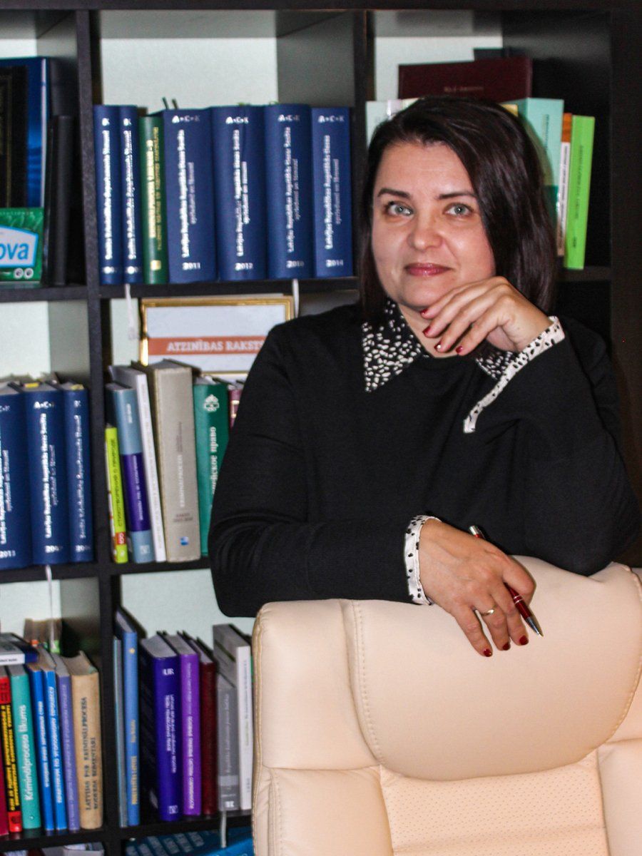 Zvērināta advokāte Ilona Bulgakova