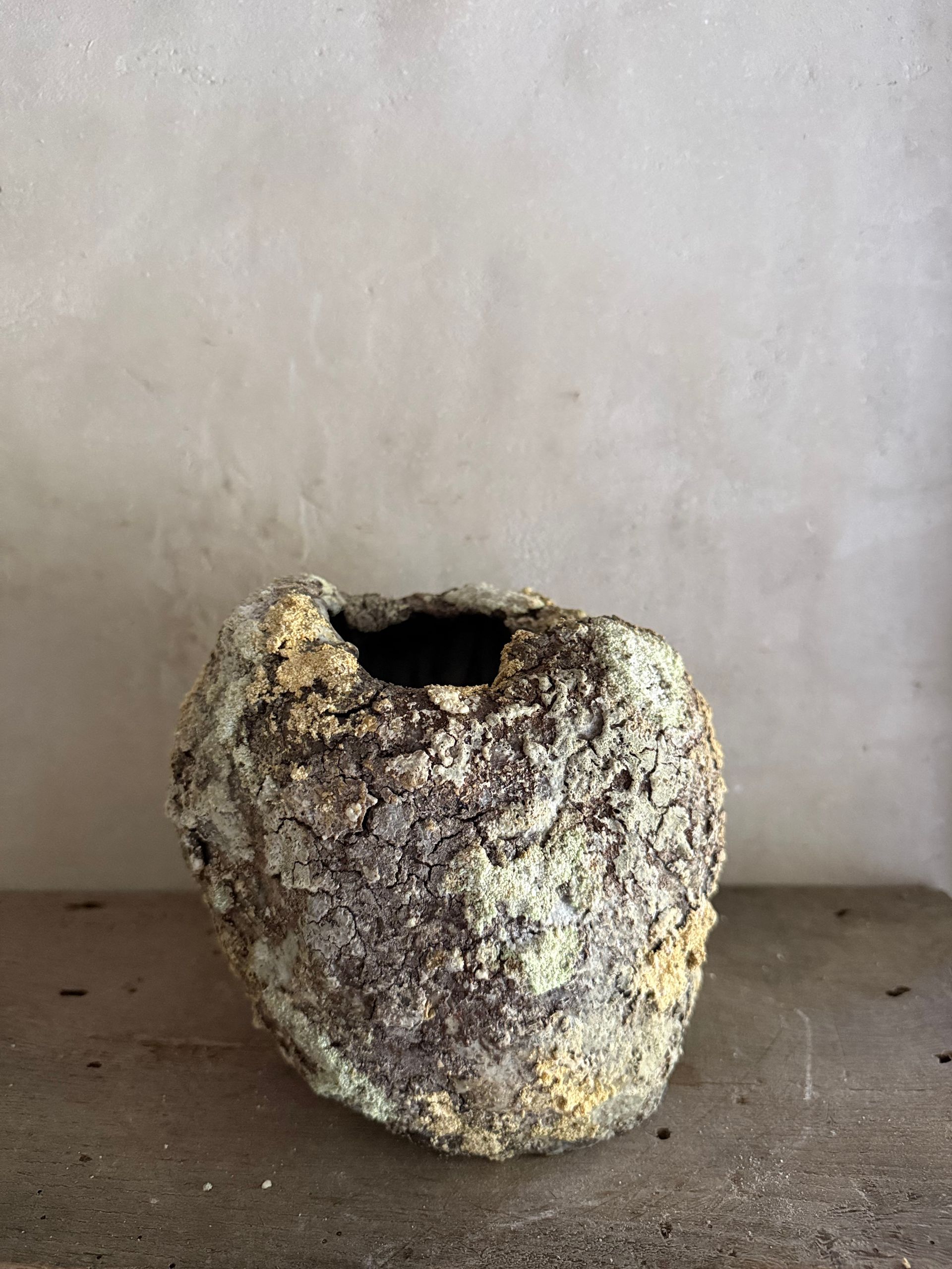 Rollright Vestige V 18cm x 18cm 