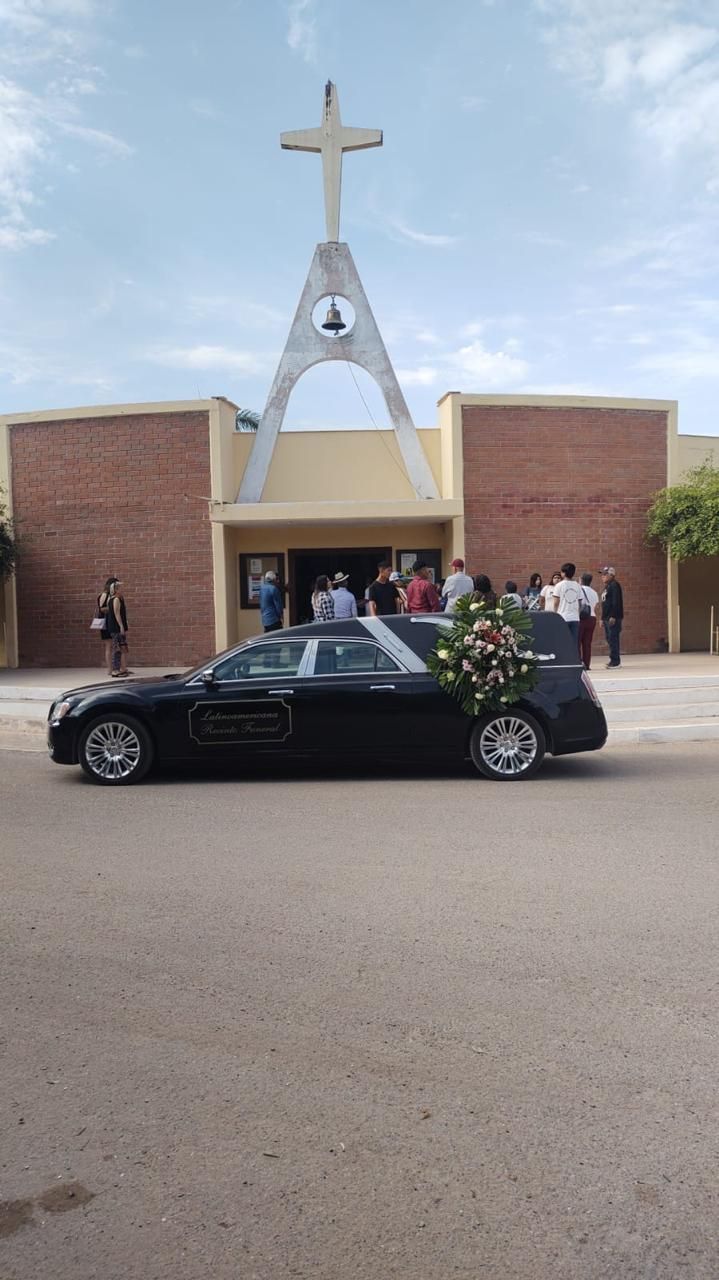 LATINOAMERICANA RECINTO FUNERAL CIUDAD OBREGÓN-CONTÁCTANOS