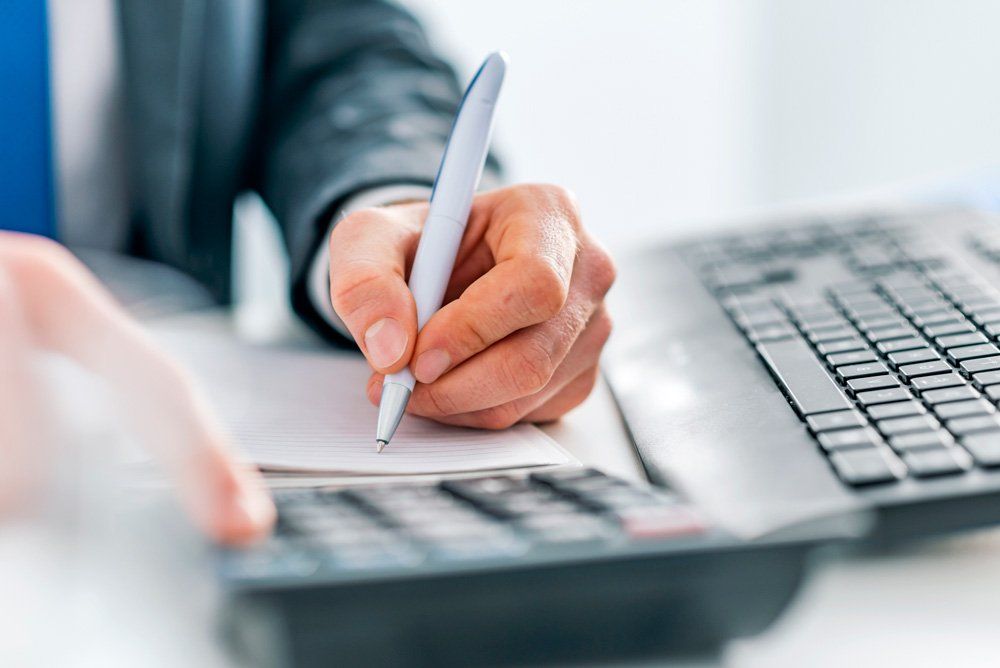 Tax accountants helping a client in Perth