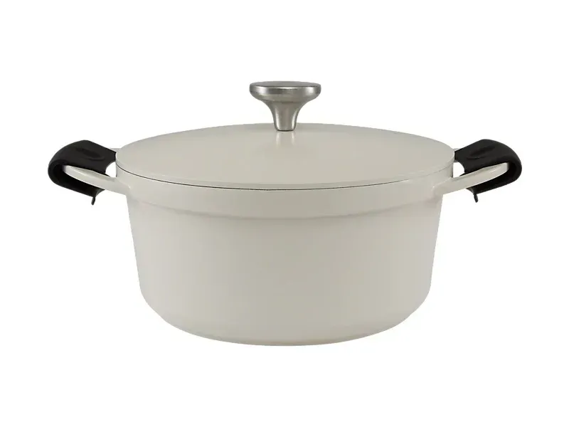 Cast Lite Non-Stick Casserole 4.2L / 24cm
