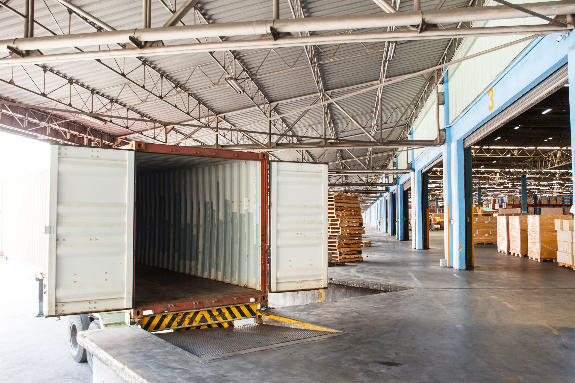 Last Mile & Warehouse Transfers