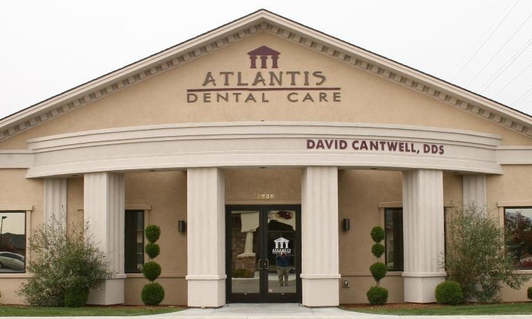 Atlantis Dental Care office exterior