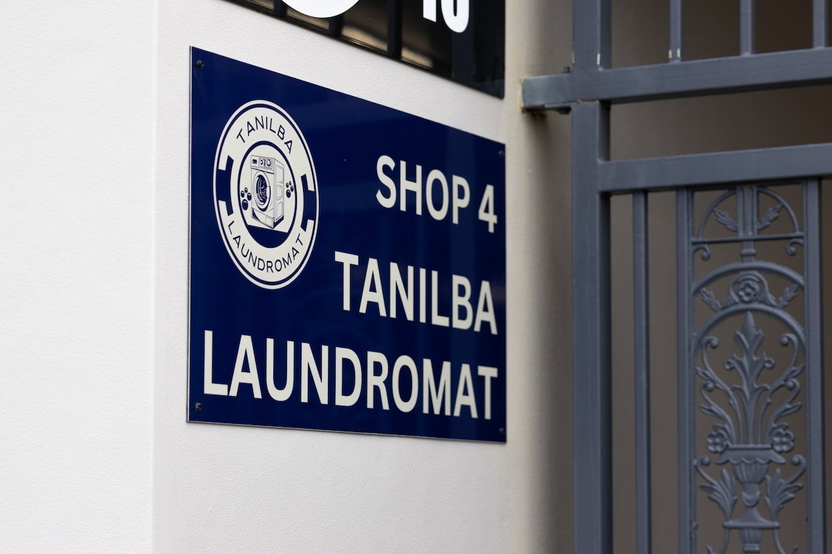 Washing - Tanilba Bay Laundromat In Tanilba Bay, NSW