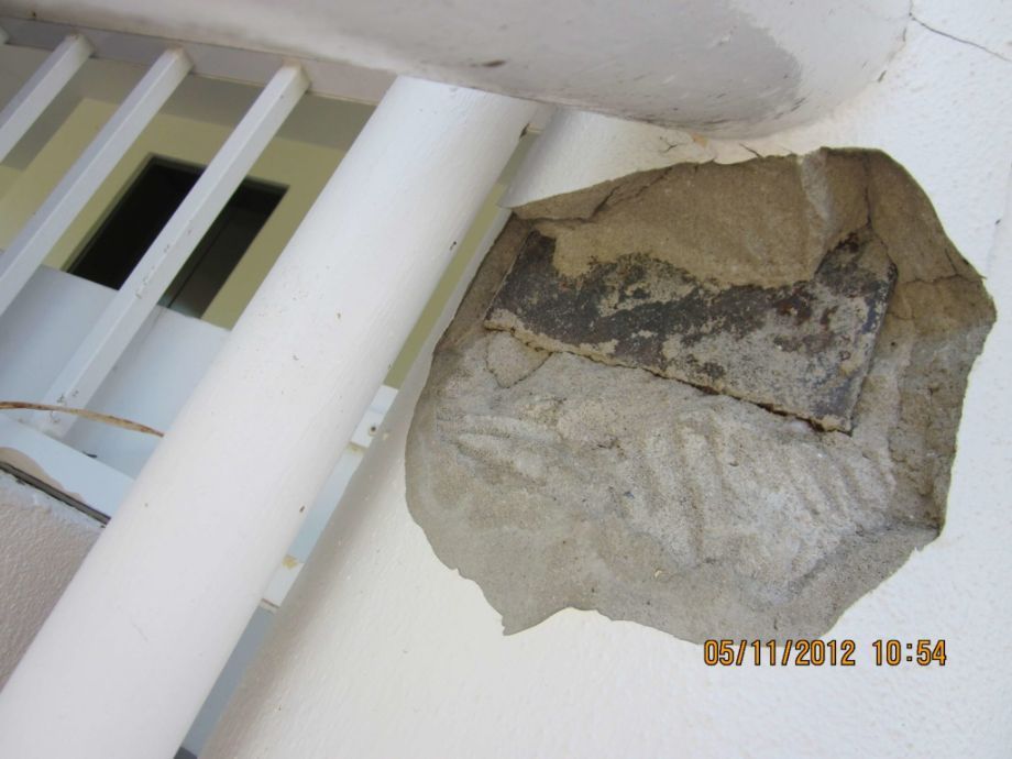 A Picture of a Hole in a Wall — Omni Builders In Bungalow, QLD