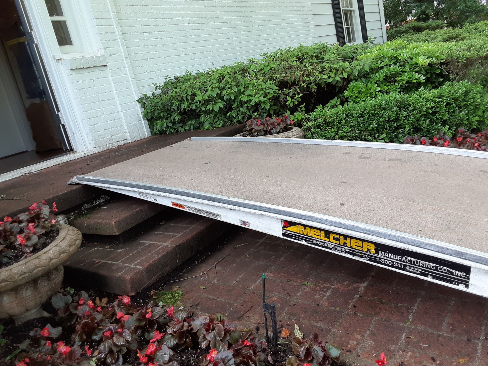 Moving Truck Ramp