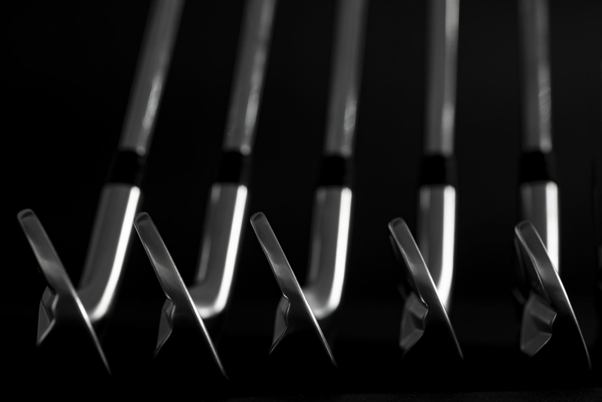 Golf Clubs with Numbers in Golf Bag – Bristol, TN – Bristol Golf & Clubbfitting