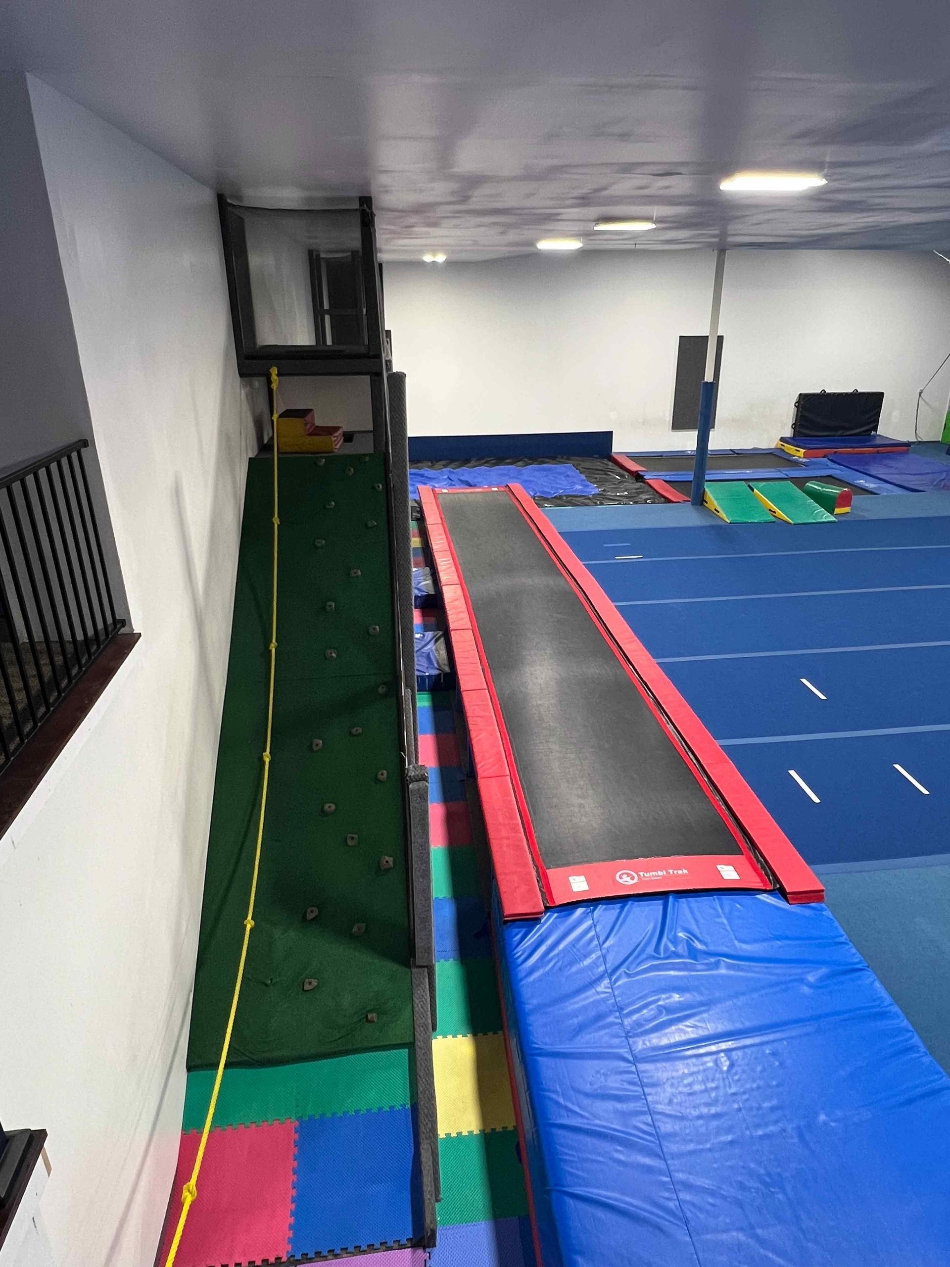 Flips Gym Spiral