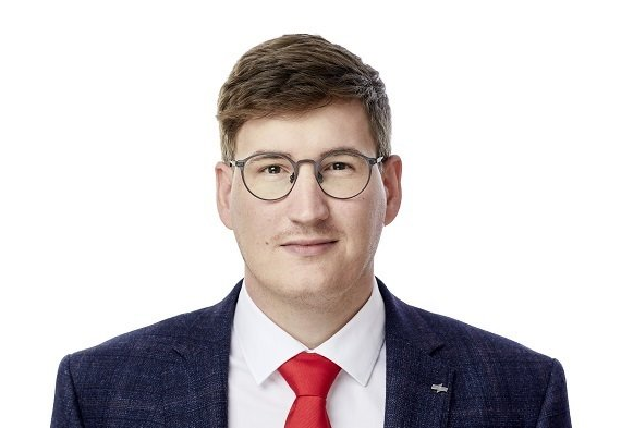 Dominik Baier, Rechtsanwalt für Dienstvertragsrecht und Arbeitsrecht